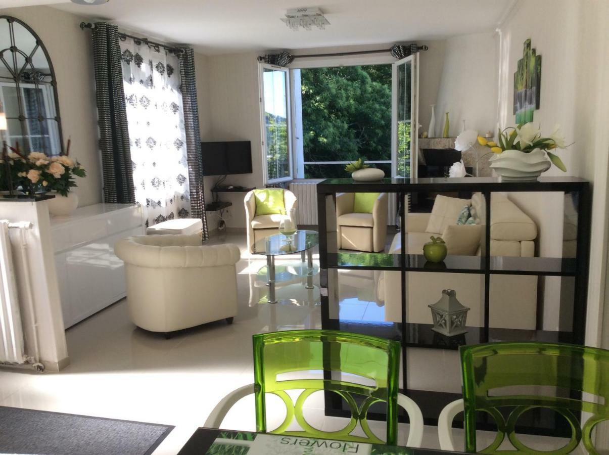 Villa Maison Blanche Tulle 1 A 4 Personnes Exteriér fotografie